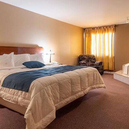 Auberge L'Etape مونت لوريل الغرفة الصورة